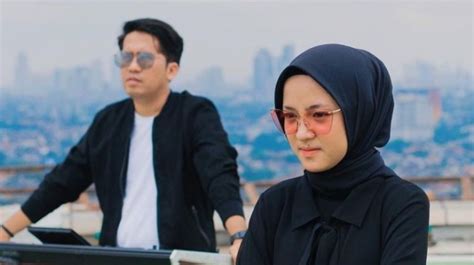 Nissa Sabyan Akhirnya Keciduk Dipanggil Ayus Yang Netizen Mulai Go