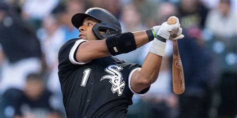 Elvis Andrus has one-year deal with White Sox