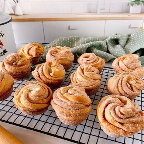 Easy Cruffins On Bakers Rack Norine S Nest