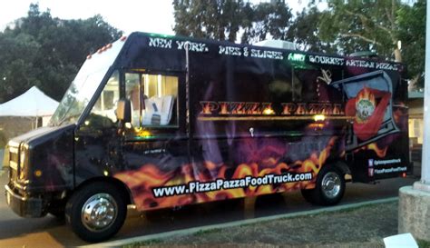 Karsoo: Pizza Pazza gourmet food truck