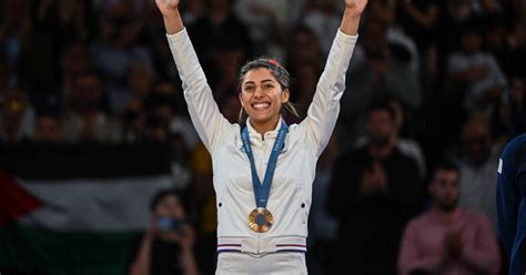 Paris Judo F Boukli En Bronze Premi Re M Daille Pour La