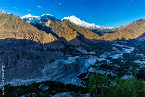 The breathtaking dawn of the Hunza Valley from Duiker hill, Pakistan ...