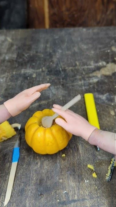 How To Carve A Giant Pumpkin Youtube