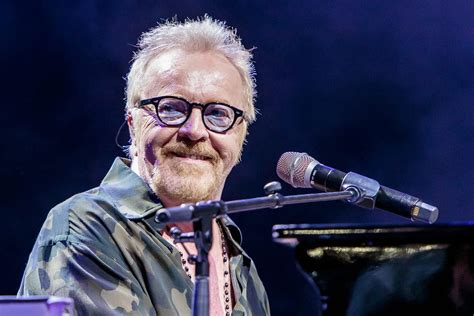 Umberto Tozzi Addio Alla Musica Annunciato Lultimo Tour La Citt News