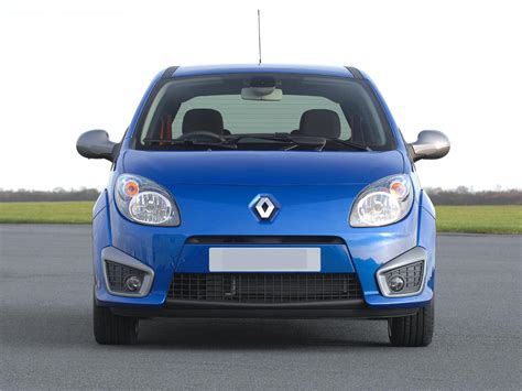 Renault Twingo Renaultsport hatchback (2007 – 2014) review | AutoTrader