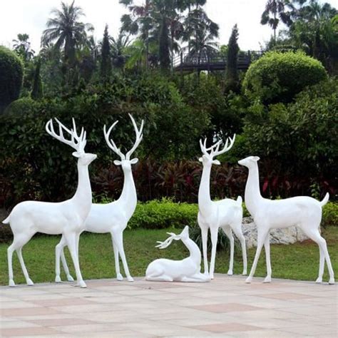 China Customized Large Outdoor Fiberglass Statues Manufacturers Suppliers Factory Qiuye