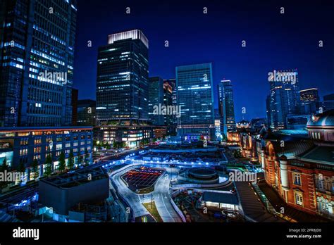 Light Up Of Tokyo Station Night View Stock Photo Alamy