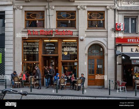 A La Mort Subite Brussels Hi Res Stock Photography And Images Alamy