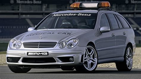 2005 Mercedes Benz C 55 AMG Estate F1 Medical Car Masaüstü Duvar