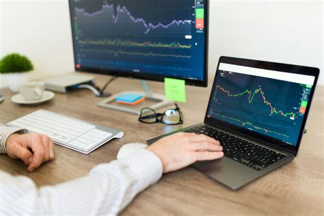 New report uncovers worrying trend among investors — here's how drastic ...