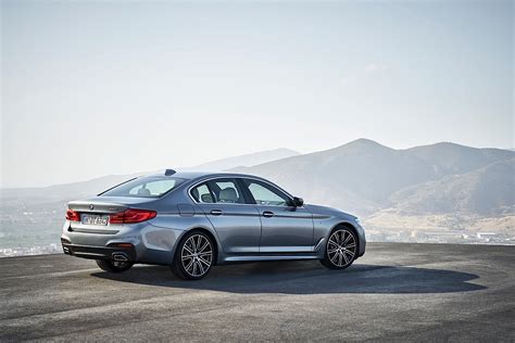 Bmw Series G Unveiled With New Engines Modern Looks And