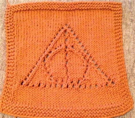 Square 2 The Deathly Hallows Harry Potter Quilt Harry Potter