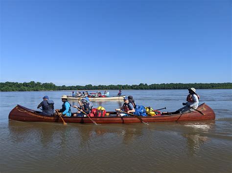 Voyageur Canoes Quapaw Canoe Company