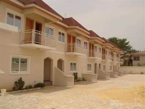 For Rent: Exquisite 16 Units Of Serviced Luxury 4 Bedroom Terrace House ...