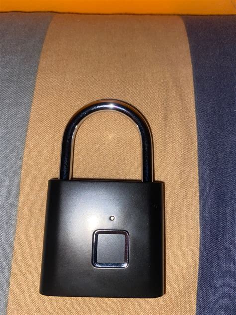 Fingerprint Lock Smart Padlock - Fingerprint Lock and Unlocking Smart ...