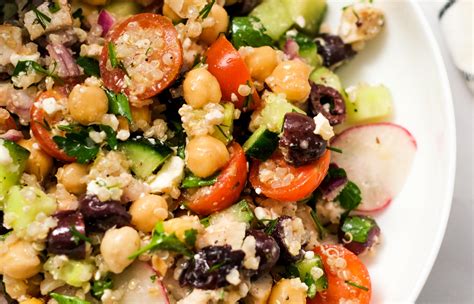 Greek Chicken Quinoa And Chickpea Salad Reluctant Entertainer