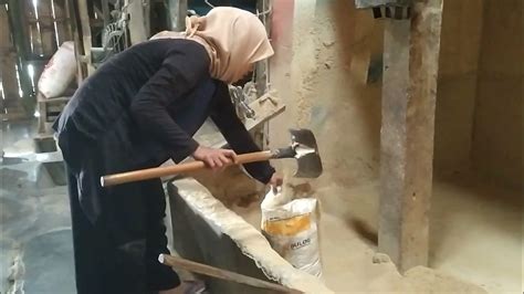 bulek ul tuku dedak dedak kui katul  bekatul sekilone  rupiah