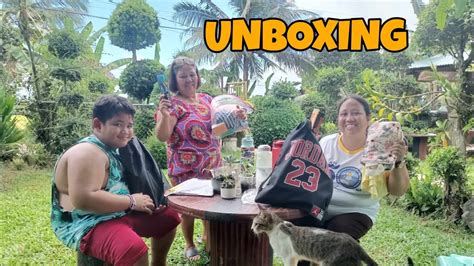 Unboxing Pasalubong At Mga Damit Galing Sa Balikbayan Box Dudotskie Tv Youtube