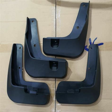 Jual Mudguard Karpet Lumpur Mud Guard Roda Mobil All New Livina