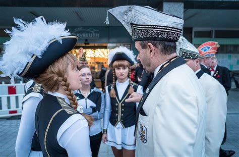 Sturm aufs Rathaus Endlich wieder Fasching wie früher Bayreuth