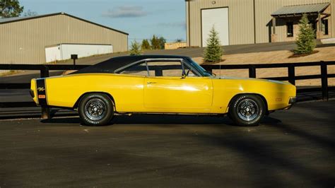 Pin By Jerry Weis On Charger Super Bee In Dodge Charger Dodge