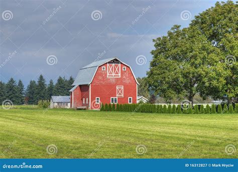 Farm Scene Stock Photos - Download 269,203 Royalty Free Photos