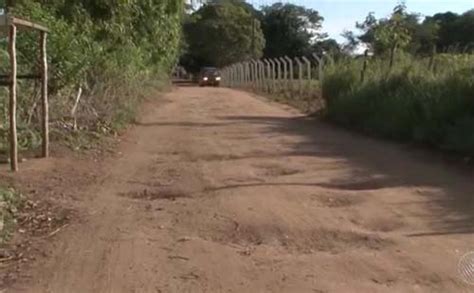 Conquista Buraqueiras Nas Estradas Da Zona Rural Dificulta Vida De