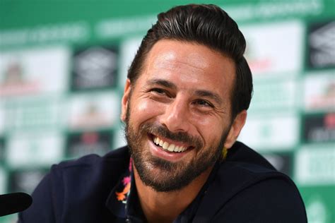 Claudio Pizarro cumple hoy 41 años mirando de reojo el retiro