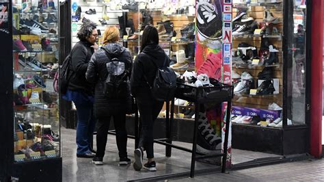 Qu Cambios Traer A El Horario Corrido En Los Comercios Del Centro