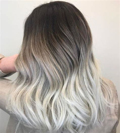 Seamless Root Shadow To Icy Blonde Ends Dark Roots Blonde Hair Icy