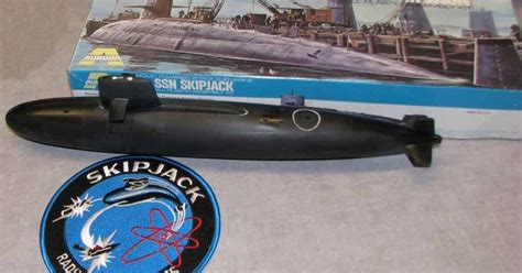 High Plains Modelers: Aurora 1/228 USS Skipjack Atomic Submarine