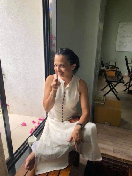 Rujuta Diwekar Wiki Biography Age Books Images And More Wikimylinks