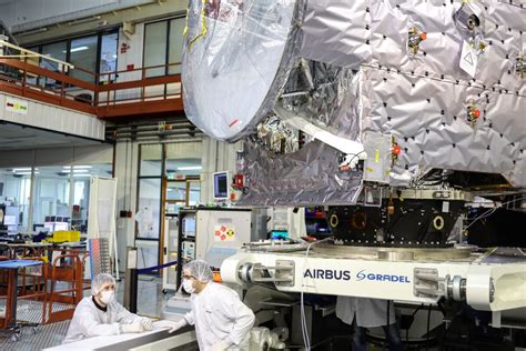 Launch Of Europe S JUICE Spacecraft Postponed To Friday