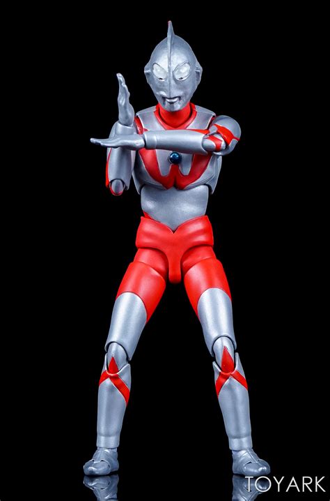 Sh Figuarts Ultraman A Type Toyark Photo Shoot The Toyark News