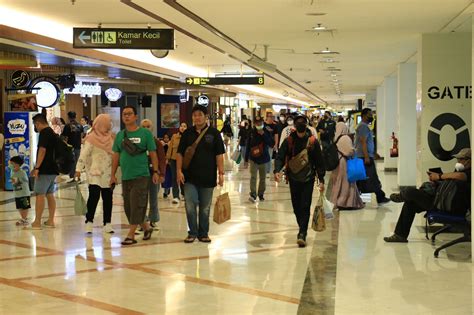 Penumpang Di Bandara Juanda Meningkat Jelang Libur Idul Adha Suara