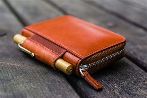 Buy EDC Wallets - Perfect For Carrying Everyday Essentials - Galen Leather