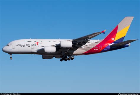 Hl Asiana Airlines Airbus A Photo By Jan Seba Id