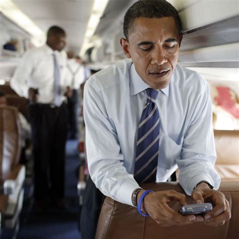 Barack Obama Is Giving Out His Phone Number Today | Text Barack Obama ...