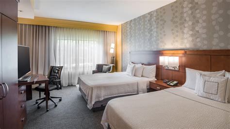 Hotels in Brandywine MD edding Hotel in Waldorf | Courtyard Waldorf by Marriott