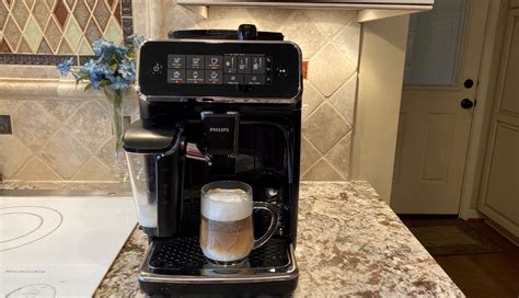 Philips Series Fully Automatic Espresso Machine With Lattego