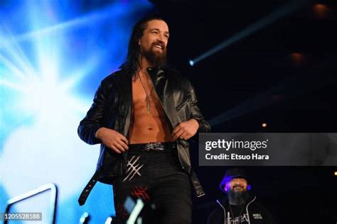 Jay White Wrestler Photos and Premium High Res Pictures - Getty Images