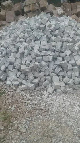 Gray Granite Grey Machine Cut Natural Face Cobble Stone At Rs