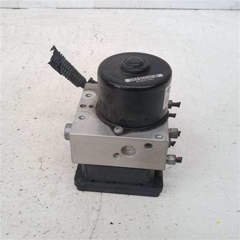 Used Abs Pump Modulator For Navara D Eb