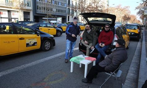 Huelga de taxis en Barcelona por decisión Uber y Cabify DIRECTO