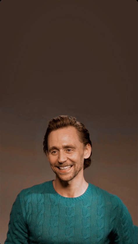 Tom Hiddleston Wallpapers Tom Hiddleston Toms Thomas William