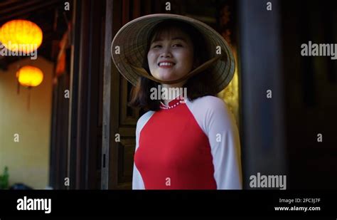 Portrait Girl Wearing Conical Hat Stock Videos And Footage Hd And 4k Video Clips Alamy