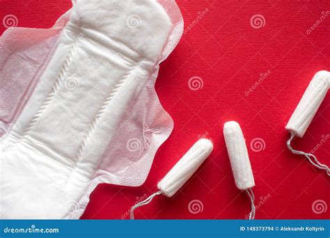 Comparison Of Sanitary Pads And Sanitary Tampon For Women Personal