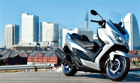 Burgman 400 Products Suzuki Motorcycle Global Salon Motorcycle