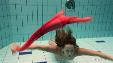 Brunette Babe Silvie Becomes A Sensation In The Pool