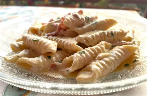 GARGANELLI Con Panna E Speck Melogranierose